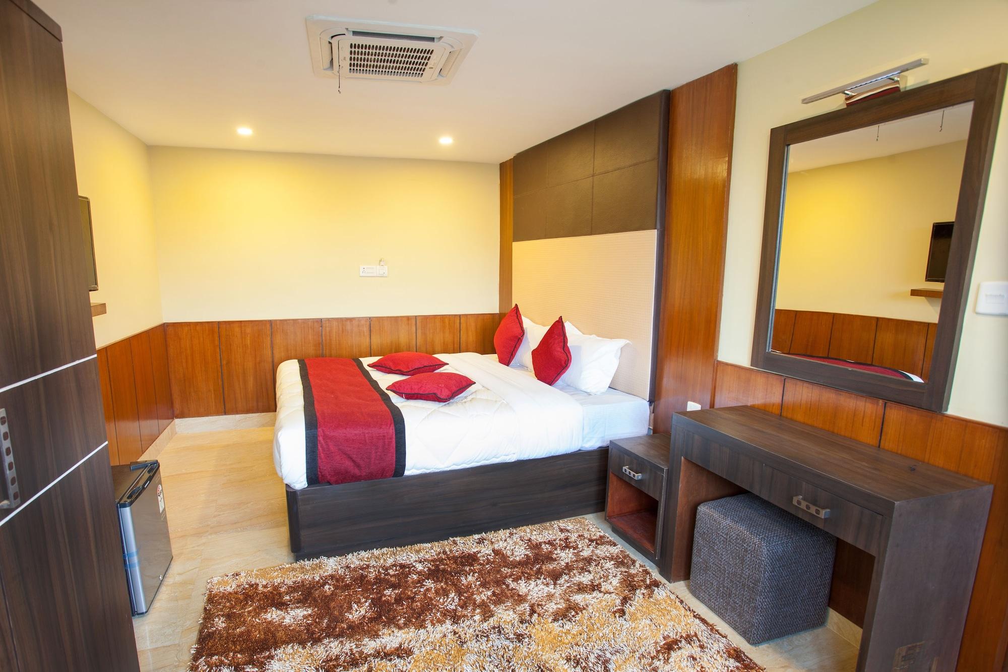 Hotel Meridian Suite Kathmandu Exterior photo